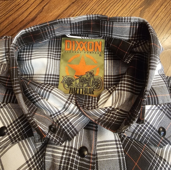 Women's Dixxon XL Flannel "The Arthur" - Picture 2 of 4
